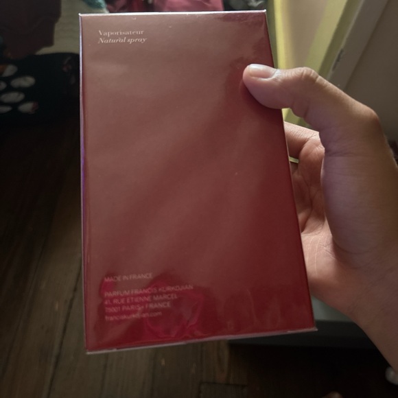 Maison Francis baccarat Kurkdjian Red Packaging - Picture 2 of 5